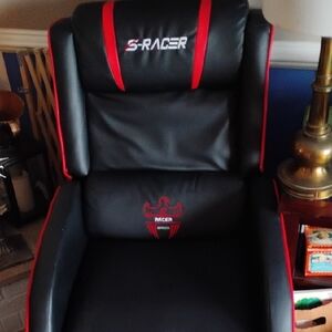 Acer Black and Red Kids Gaming Chair